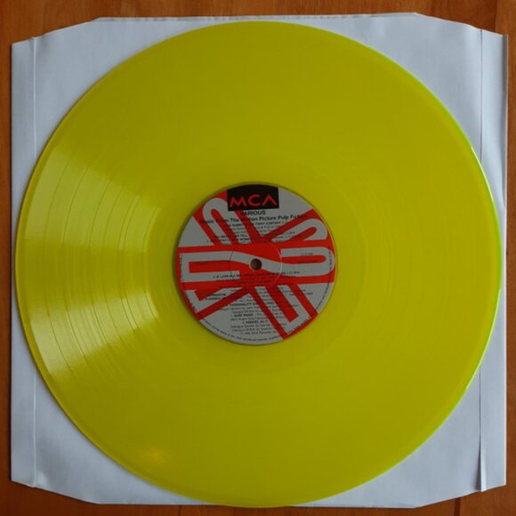 New & Sealed Pulp Fiction Soundtrack LP Target Exclusive Limited Ed Yellow Vinyl - Picture 5 of 8